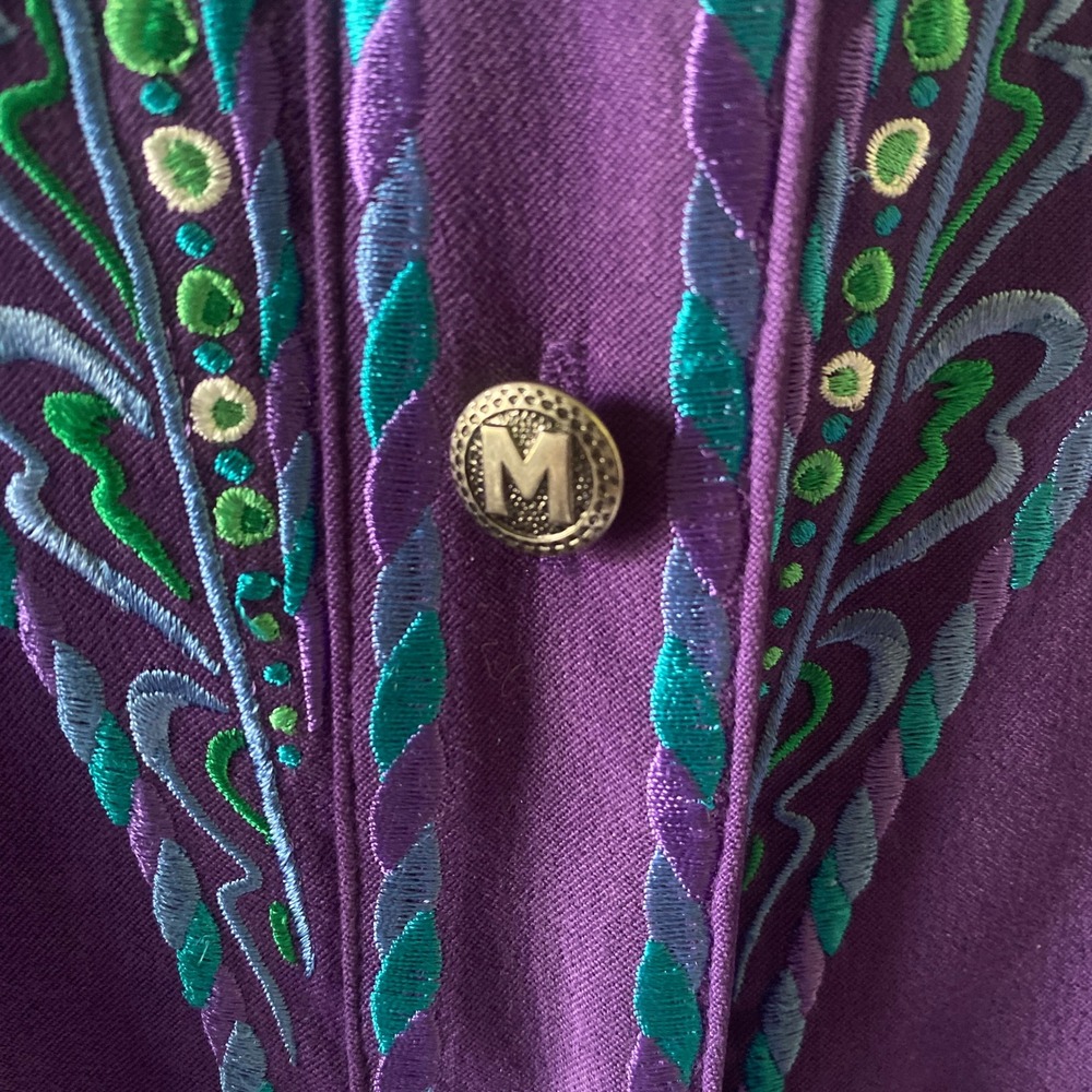 Bob Mackie Women's Long-Sleeved Button-Down Top Size XL Faux-Suede Embroidered - Picture 3 of 7
